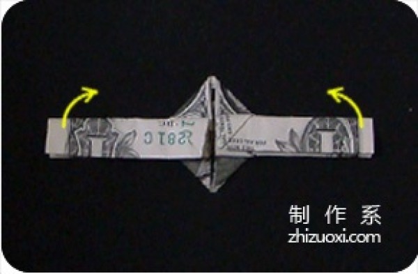 How to fold a paper ring. Illustration of the origami method of folding an exquisite ring using dollars.