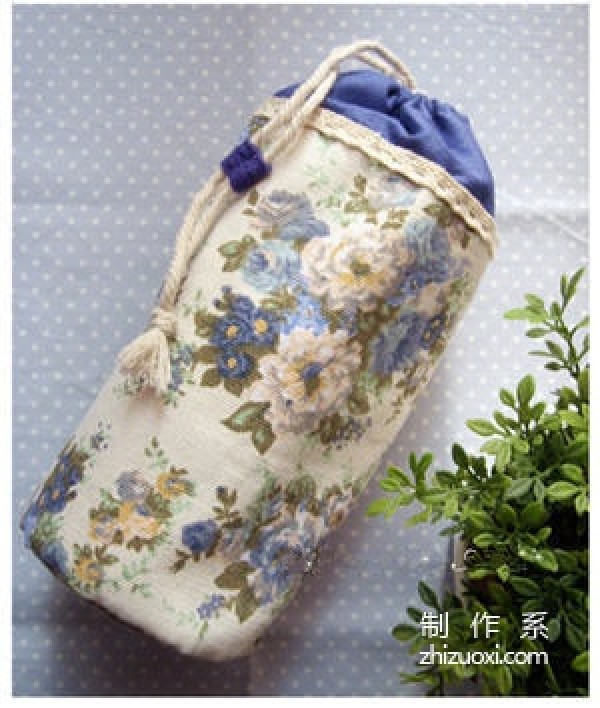 Tutorial on how to make a cylindrical storage bag with handmade fabrics, a handmade method for making a cylindrical storage bag