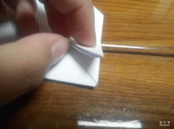 Interesting DIY origami tutorial for tanks and armored vehicles