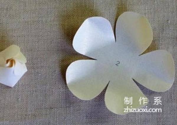 Creative tutorial for making paper gardenia handmade flowers