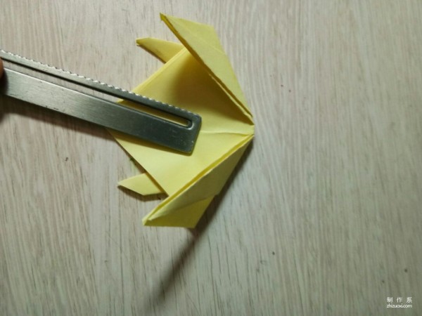 Interesting illustrated tutorial on Xianglu handmade origami method