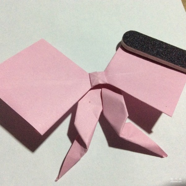 Very simple bow origami method illustrated tutorial