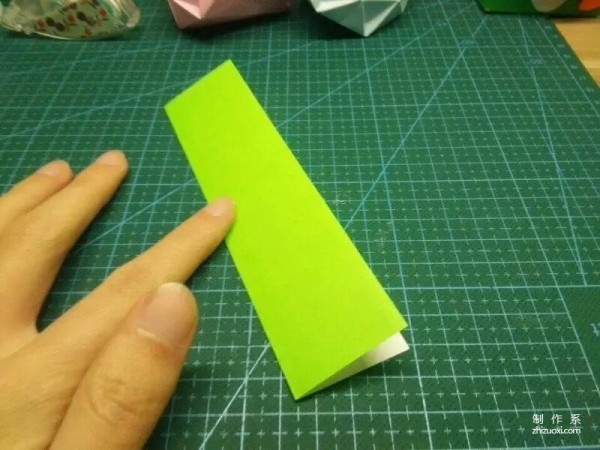 Origami sapling, a budding handmade origami making method