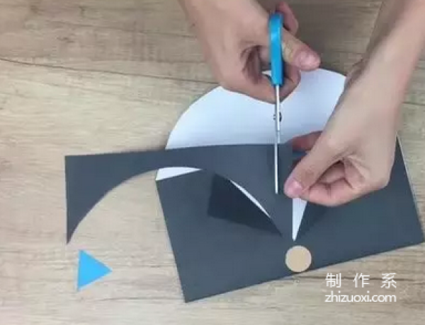 Creative DIY tutorial for making paper shirt envelopes