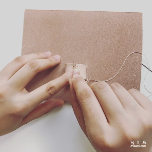 Wuzhi handmade leather goods, the making process of a shoulder bag