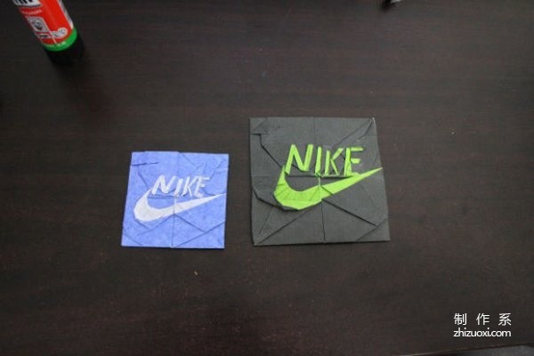 A very creative graphic tutorial on origami Nike logo