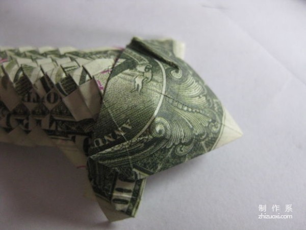 Detailed tutorial of dollar carp origami banknote real shot pictures