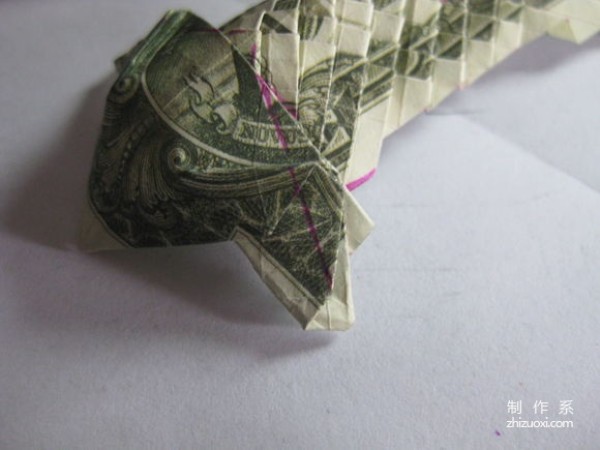 Detailed tutorial of dollar carp origami banknote real shot pictures