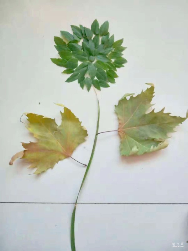 Tutorial on how to paste handmade leaves of small wild flowers