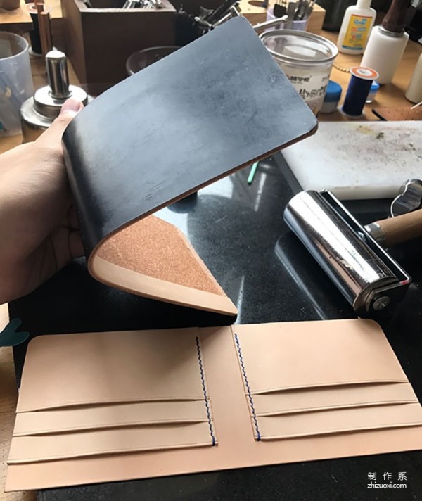 Making a short clip wallet is a very detailed article, mainly focusing on thinning