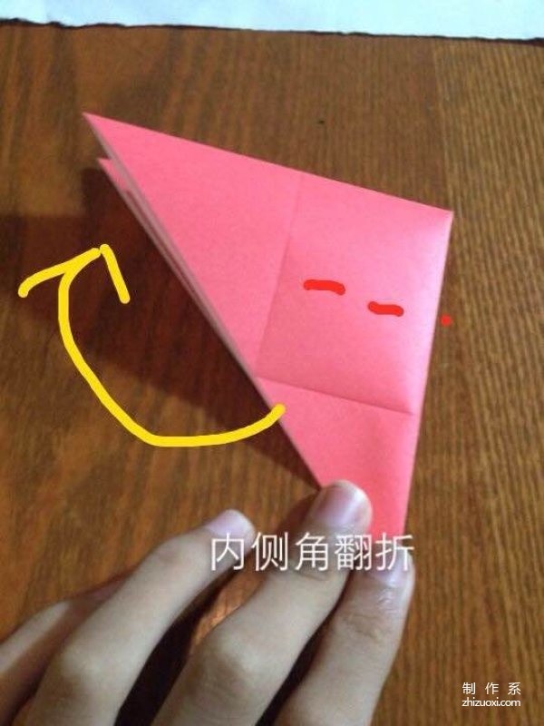 Step-by-step illustrated tutorial on how to make an origami puppy