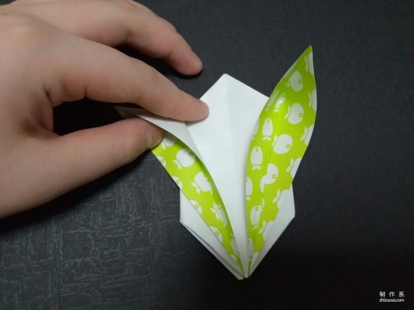 How to make origami of cute little cubed bunny rabbit