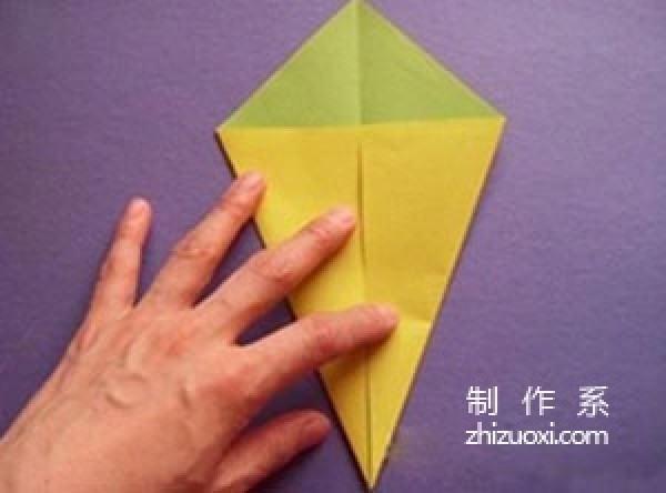 3D three-dimensional handmade origami holy fruit banana fruit folding tutorial