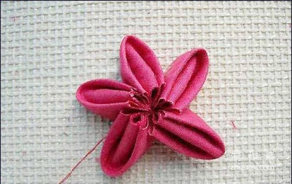 Handmade cloth art teaches you how to DIY Japanese style kimono flower headband jewelry by hand