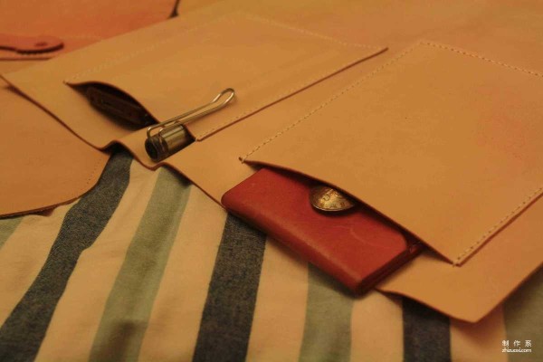 Araki handmade leather goods