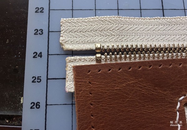 Make a simple pencil case out of crazy horse leather