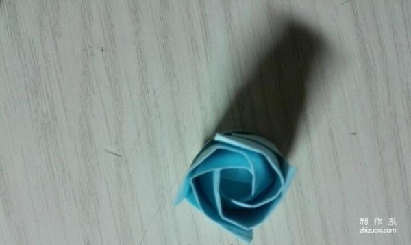 How to fold a wine glass rose, simple origami method of a wine glass rose