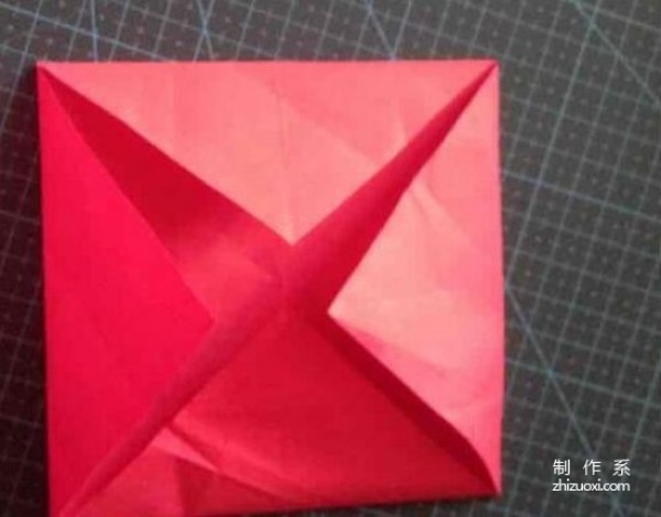 Illustrated tutorial on the origami method of folding paper into shining stars