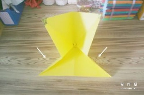 A picture-illustrated tutorial to teach you step-by-step origami Pikachu