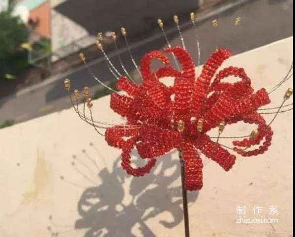 Hand-making method of charming Bianhua flower beaded jewelry