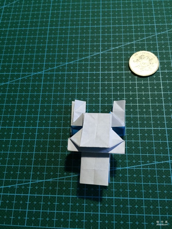 Real-life tutorial on origami Chirulian with complex origami cartoon characters