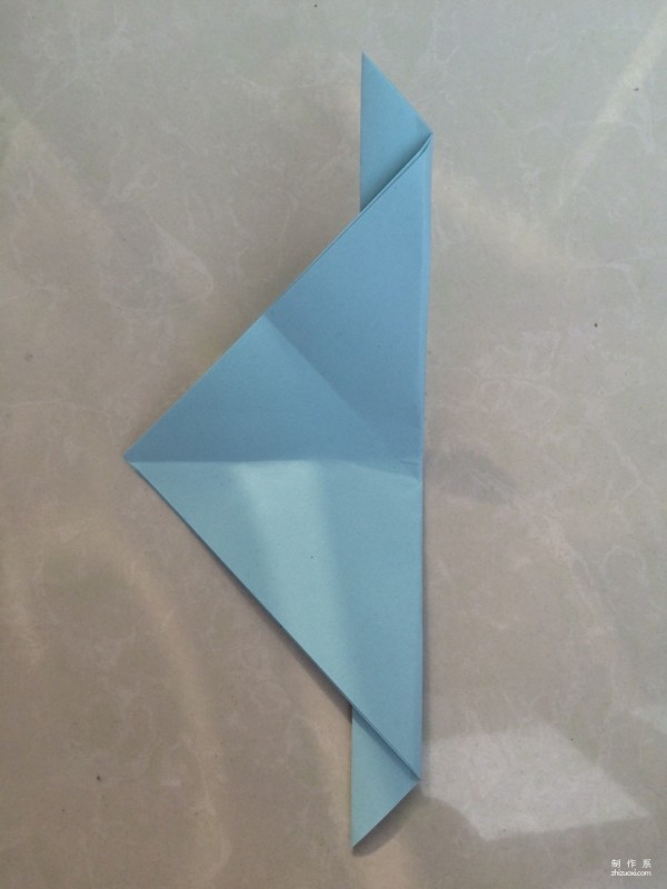 Very simple handmade origami method for making colored paper fish