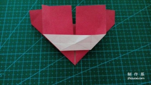 Illustrated tutorial on how to fold a confession love origami letters LOVE