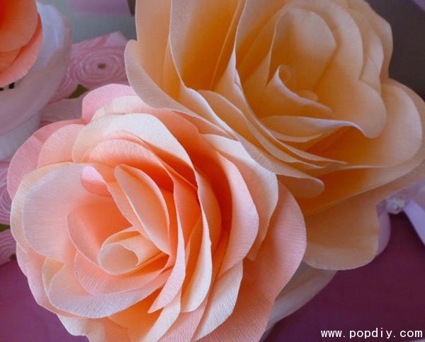 Handmade origami creative DIY to make beautiful paper flowers