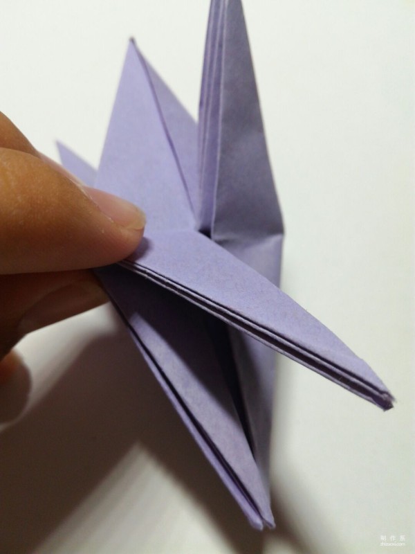 How to fold the three-headed paper crane, teach you how to fold the super weird three-headed paper crane using colored paper