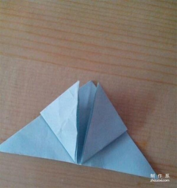 Illustrated tutorial on how to make origami Lei Feng Tower as a child