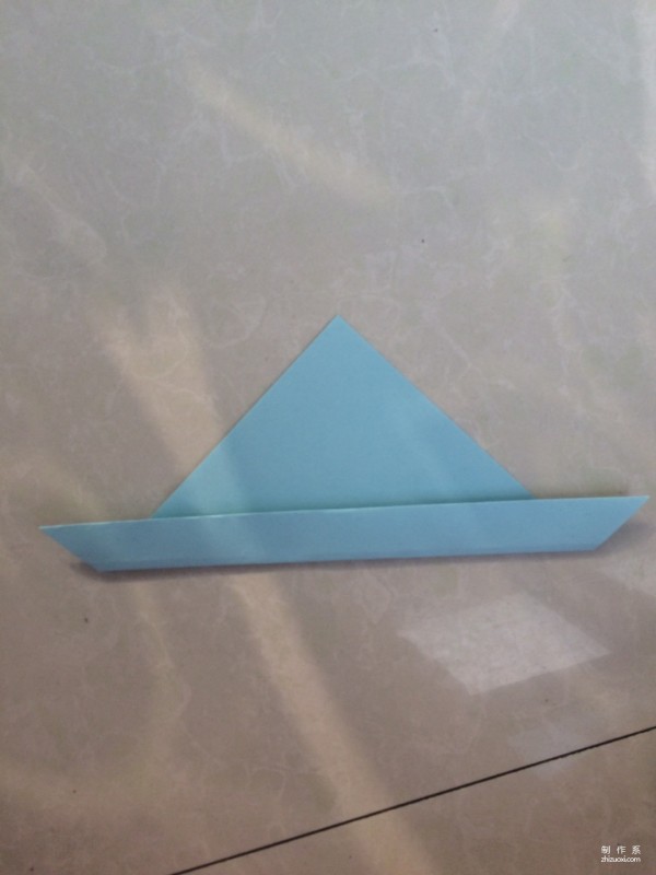 Very simple handmade origami method for making colored paper fish