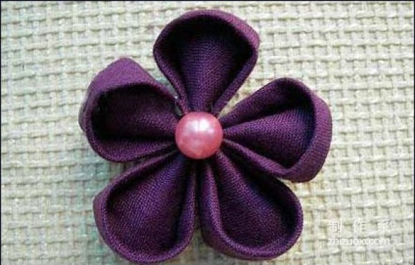 Handmade cloth art teaches you how to DIY Japanese style kimono flower headband jewelry by hand