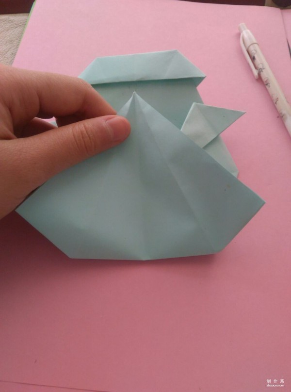 Simple DIY origami method for cute hippopotamus