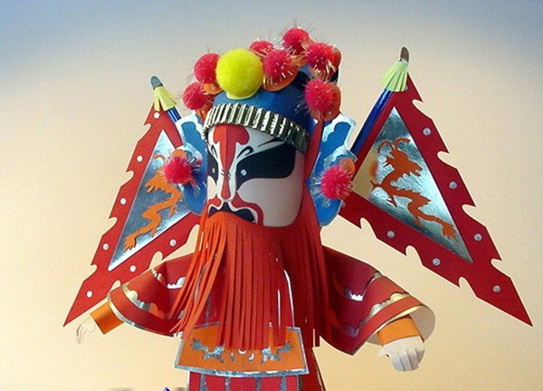 Origami handmade DIY restores the Taoyuan friendship during the Three Kingdoms era