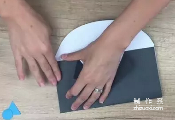 Creative DIY tutorial for making paper shirt envelopes