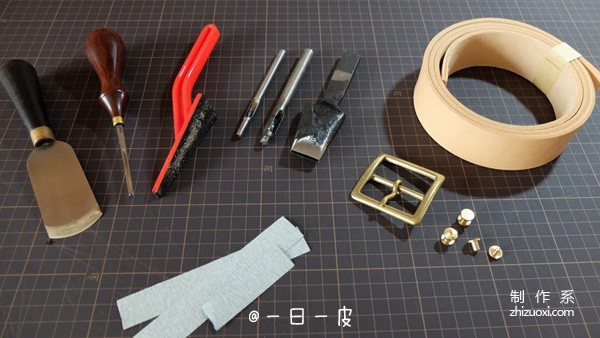 The making process of a handmade belt