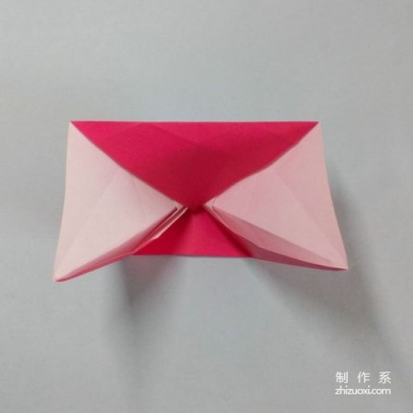 Tutorial on how to make handmade origami hearts with wings