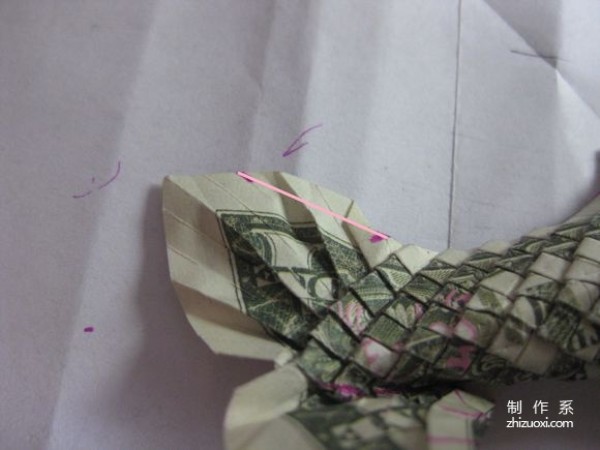 Detailed tutorial of dollar carp origami banknote real shot pictures