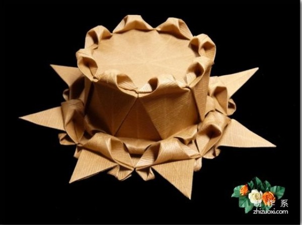 Origami cake, illustration of DIY creative origami method for paper cake