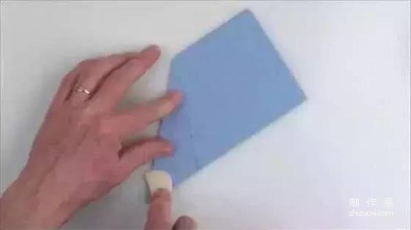 Paper airplane that can fly more than 70 meters away DIY origami handmade tutorial