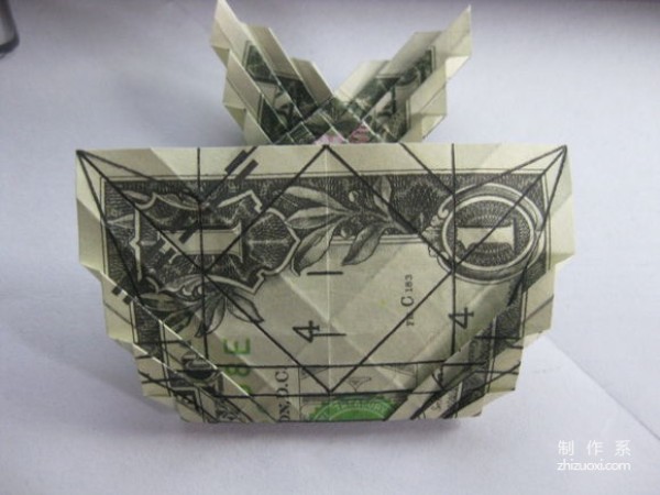 Detailed tutorial of dollar carp origami banknote real shot pictures