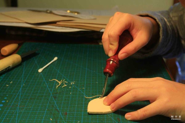 Araki handmade leather goods