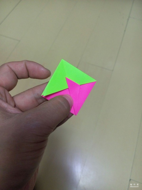 Making a paper crane bookmark, origami making tutorial for a double-sided paper crane bookmark