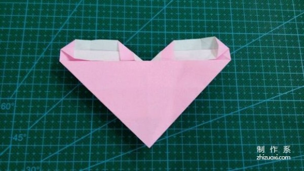 Illustrated tutorial on how to fold a confession love origami letters LOVE