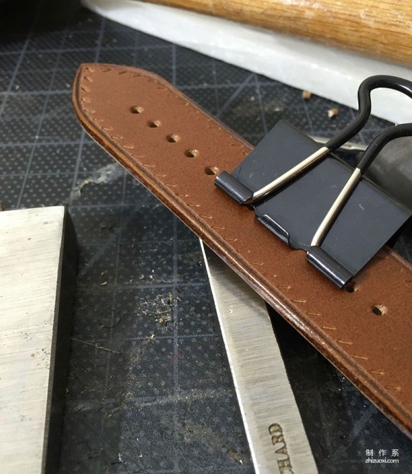 Apple Watch leather strap production process