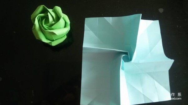 Simple and beautiful 12-petal rose DIY handmade origami method