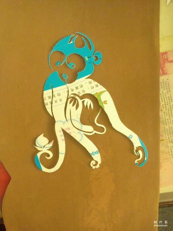 How to make a cute and lively little monkey hand-cut paper