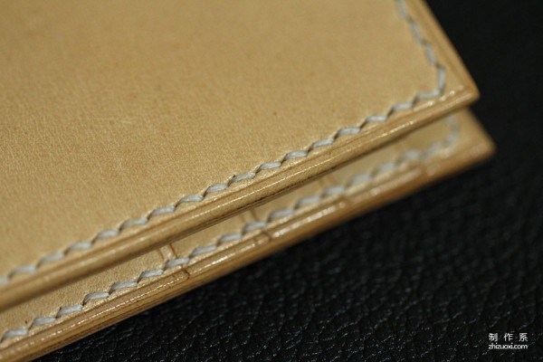 How to make an exquisite handmade leather wallet for him or her?