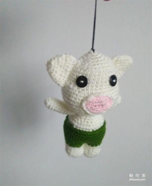 How to crochet piggy pendant