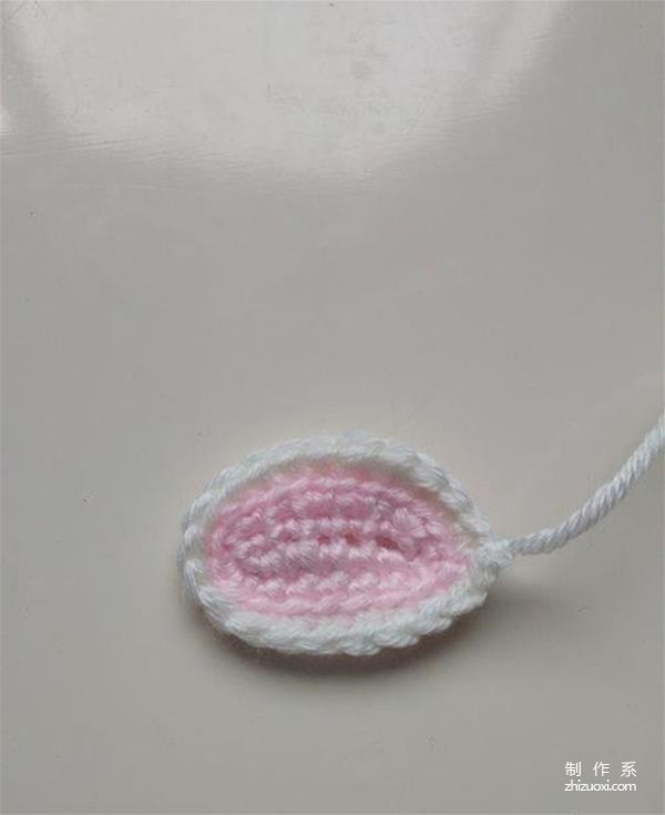 How to crochet piggy pendant